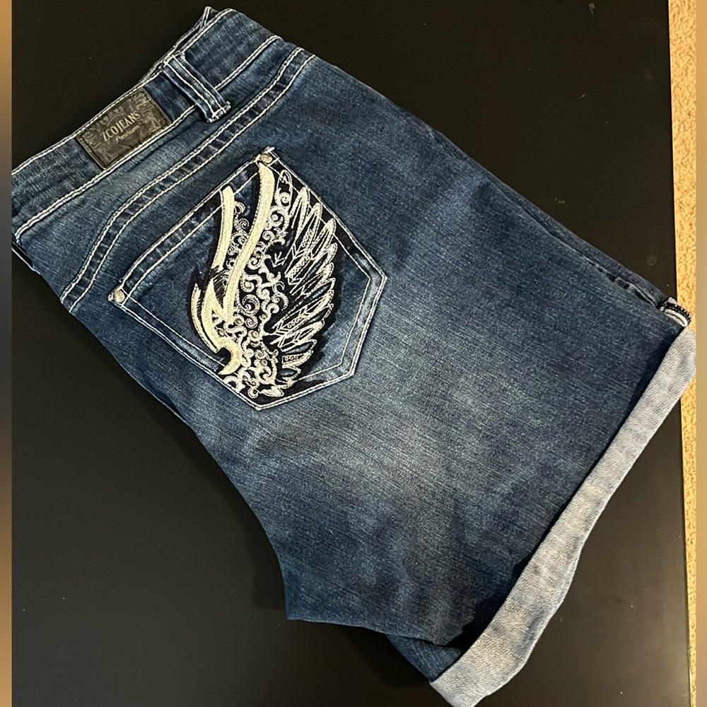 ZCO Blue Jeans with Embroidered Pocket